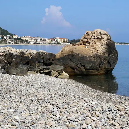Azuleja Casa Sul Lungomare Con Terrazzo Vista Mare Apartamento