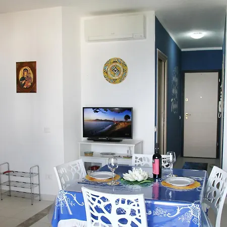 Azuleja Casa Sul Lungomare Con Terrazzo Vista Mare Apartamento